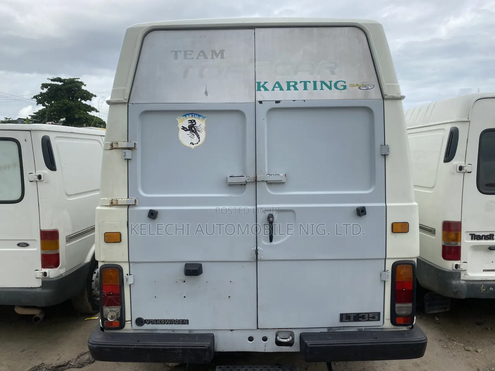 Volkswagen LT 2000 White