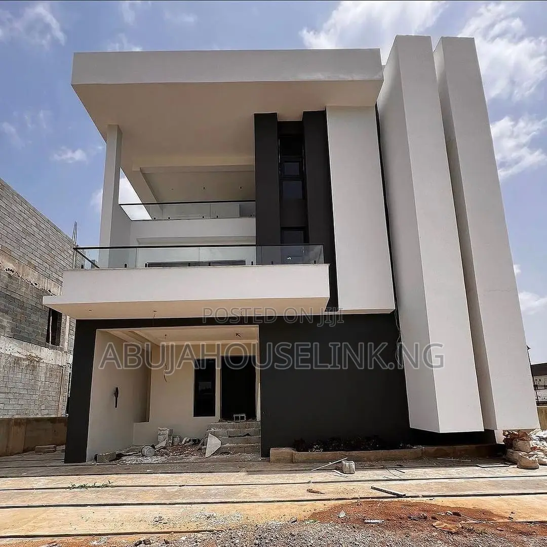 6bdrm Duplex in Life Camp Main Abuja for sale