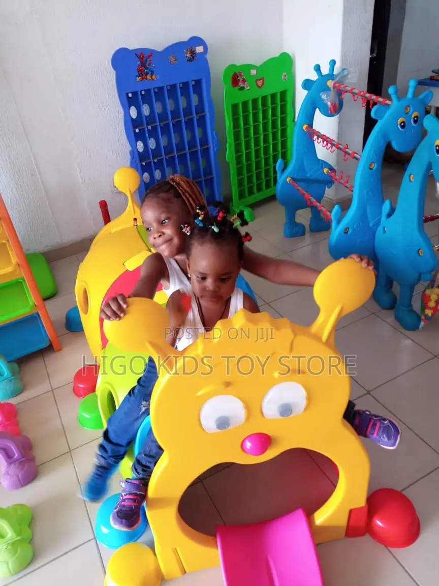 Caterpillar Tunnel for Children