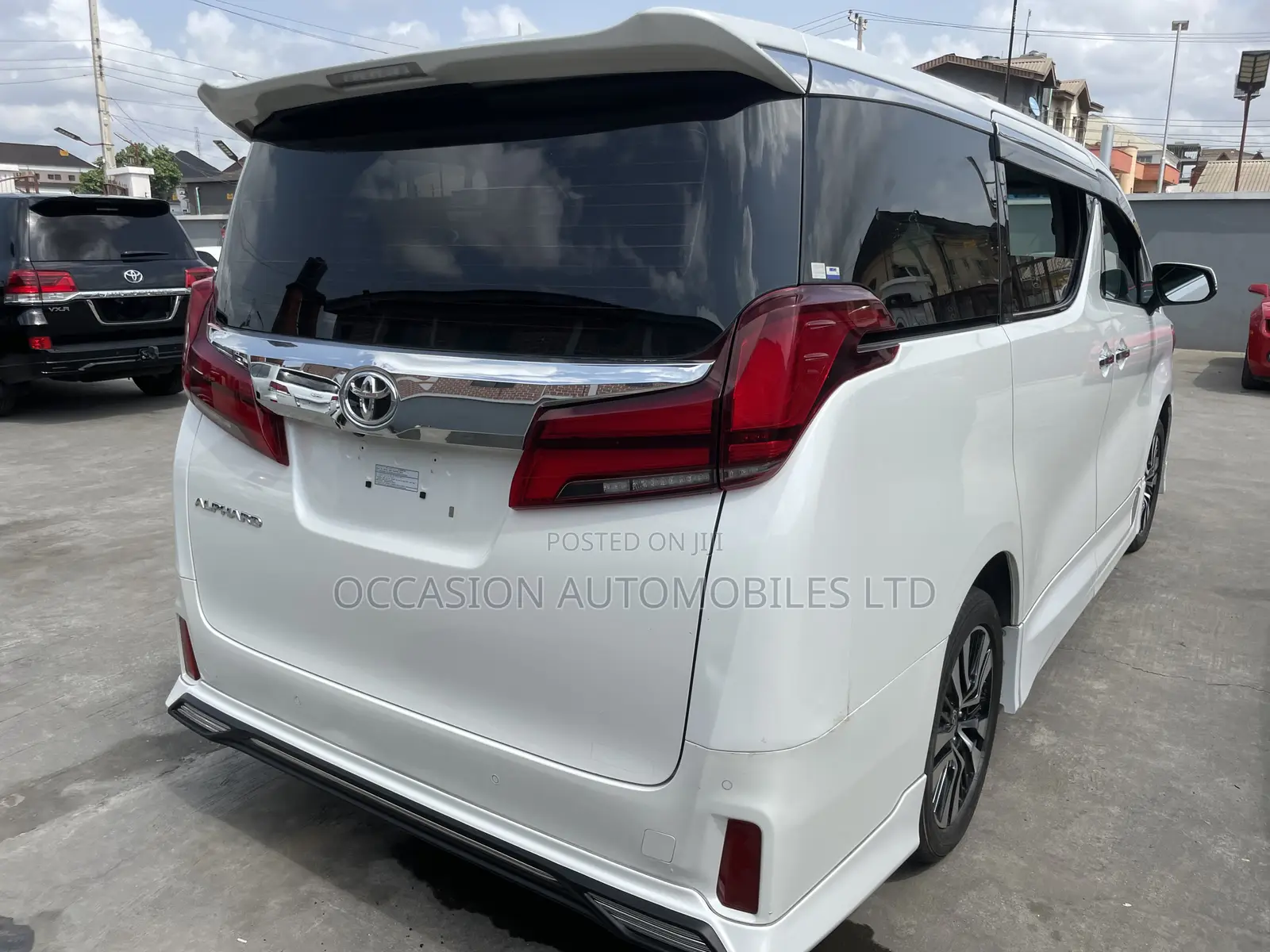 New Toyota Alphard 2023 White