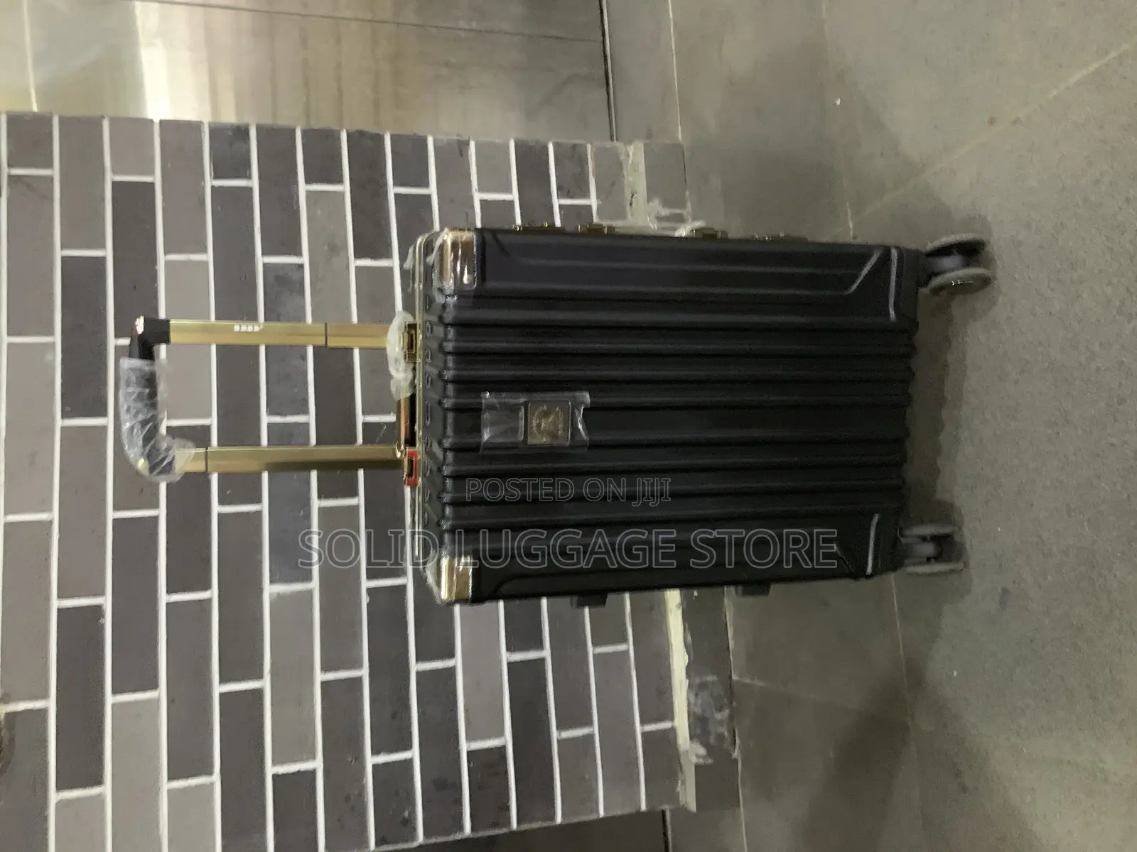 Aluminum Hardshell Hand Luggage Box