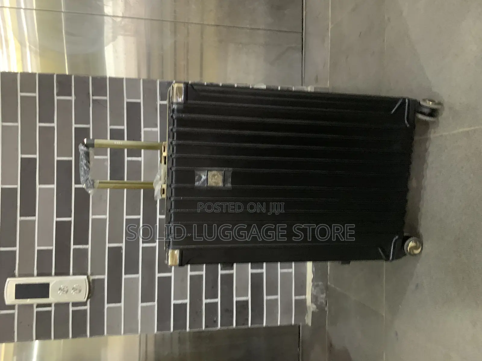 Aluminum Hardshell Large Size Luggage Box