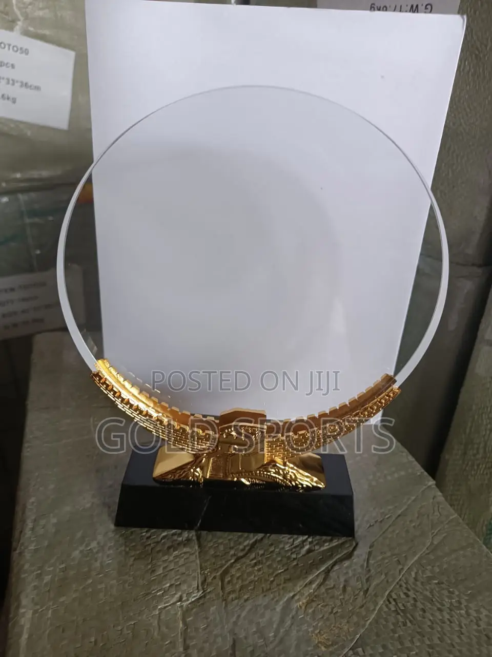 Glass Award Plague V0