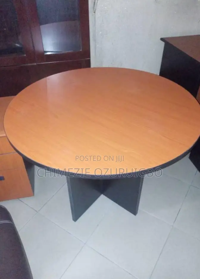 120cm/1.2 Meters Round Meeting Table