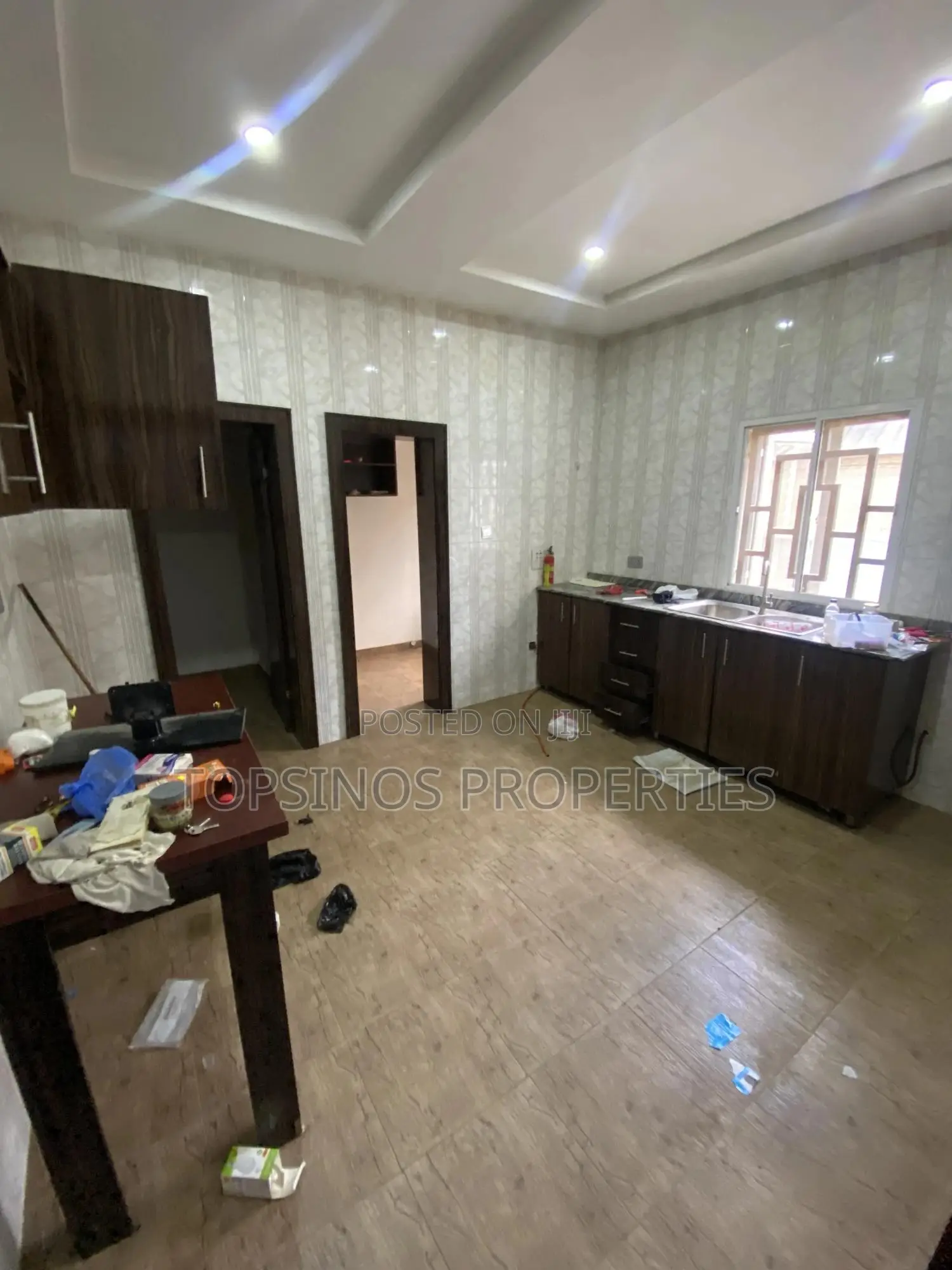 2bdrm Block of Flats in Dawaki for rent