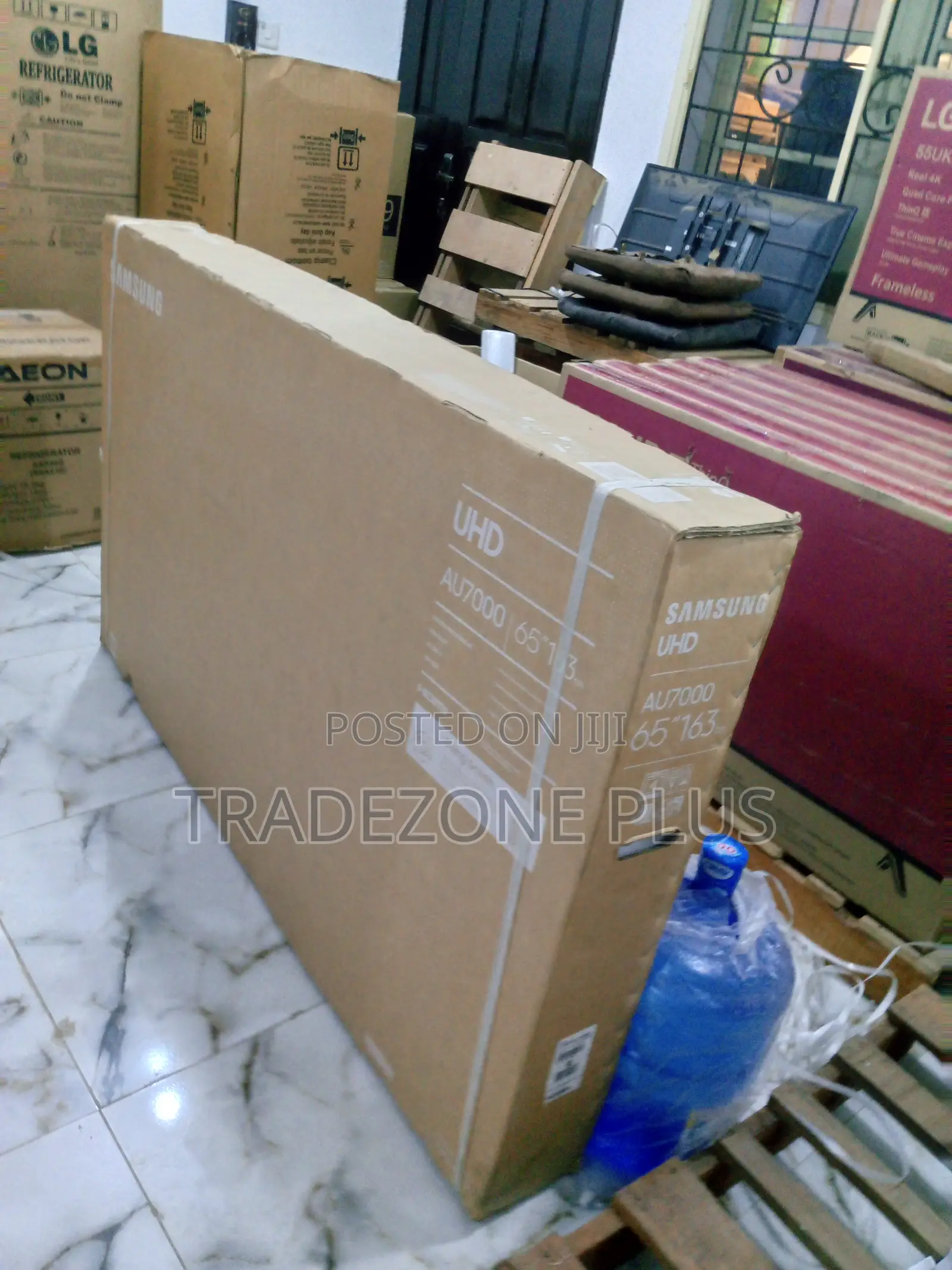 Long Lasting Samsung Smart TV 65inch