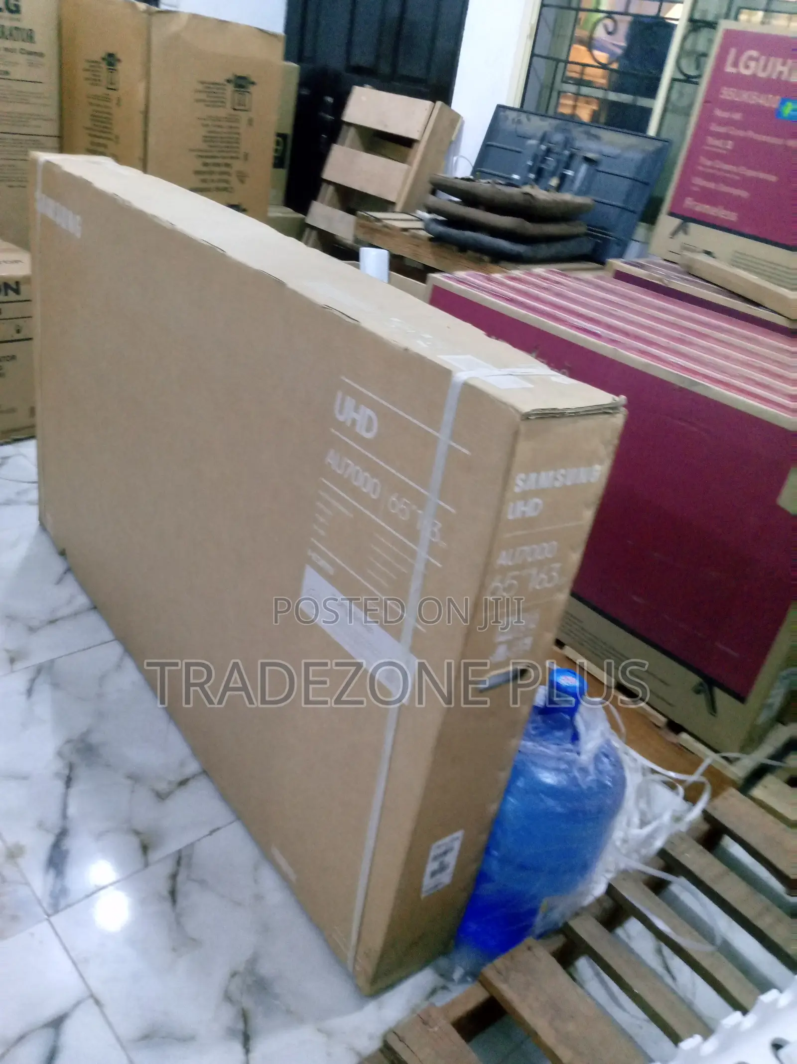 Long Lasting Samsung Smart TV 65inch