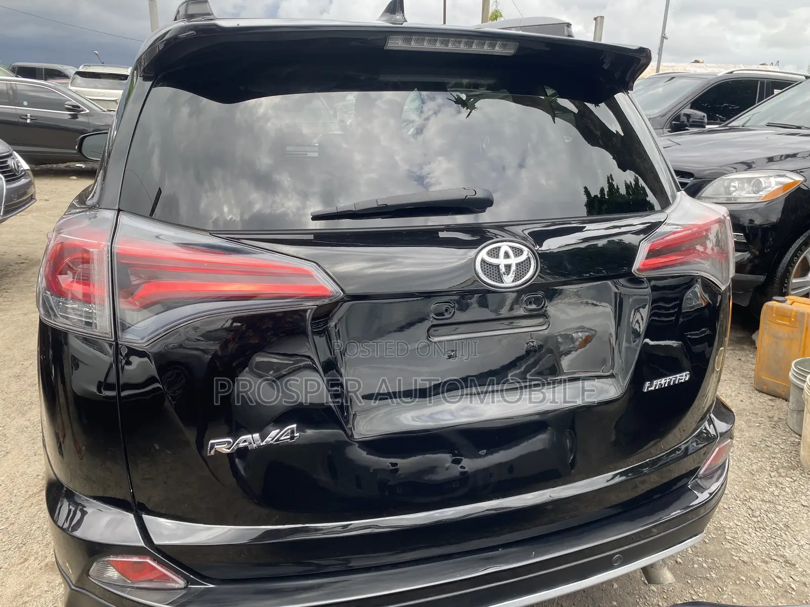 Toyota RAV4 2018 Black