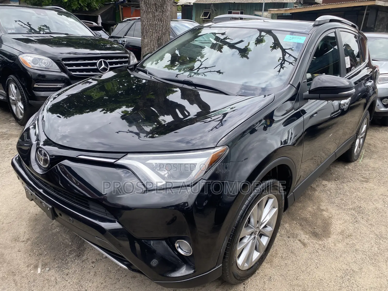 Toyota RAV4 2018 Black