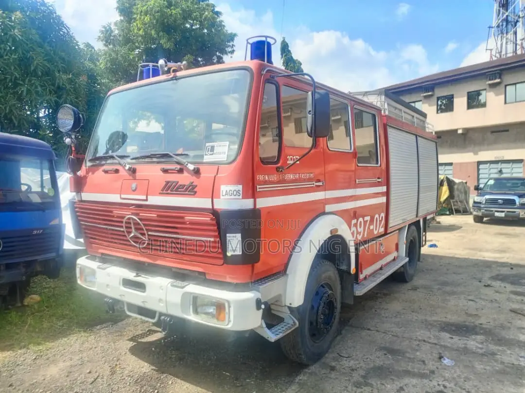 Mercedez 1017 Fire Service Truck