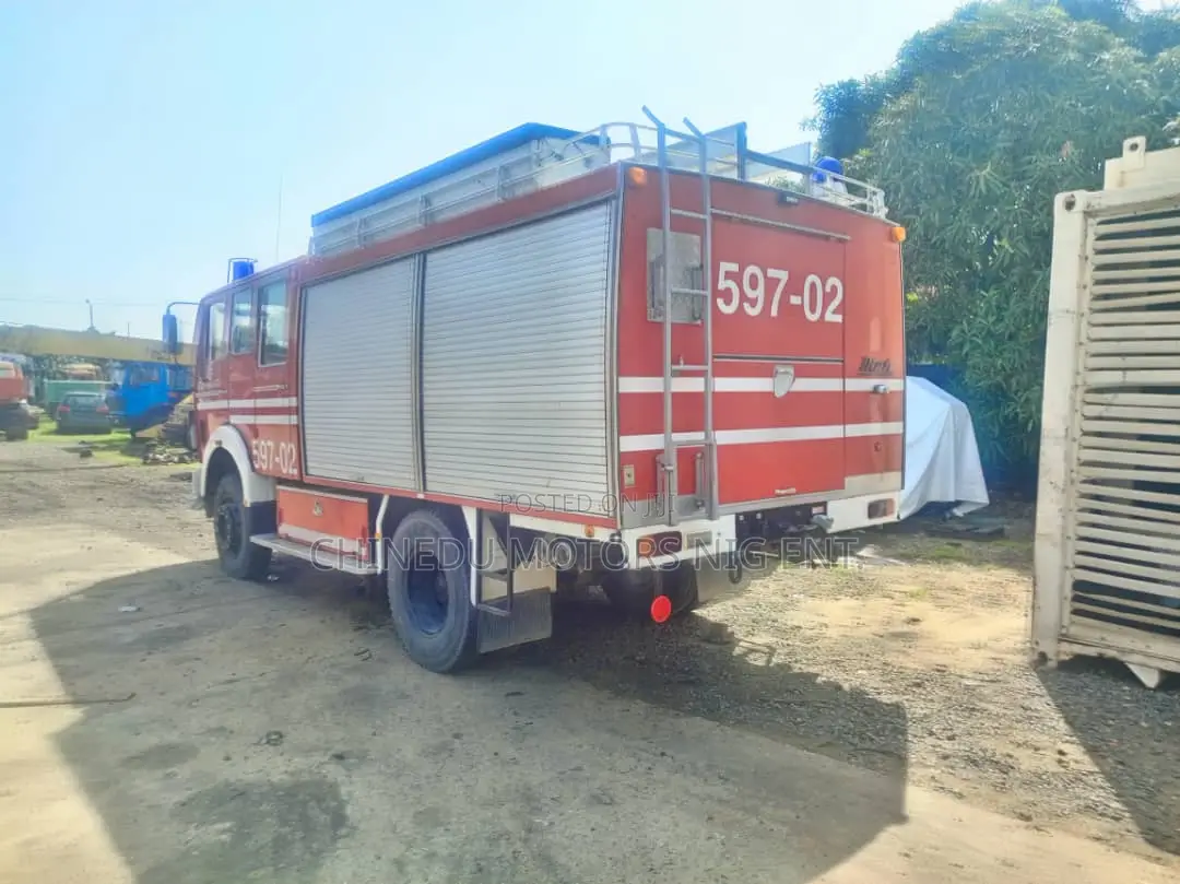 Mercedez 1017 Fire Service Truck