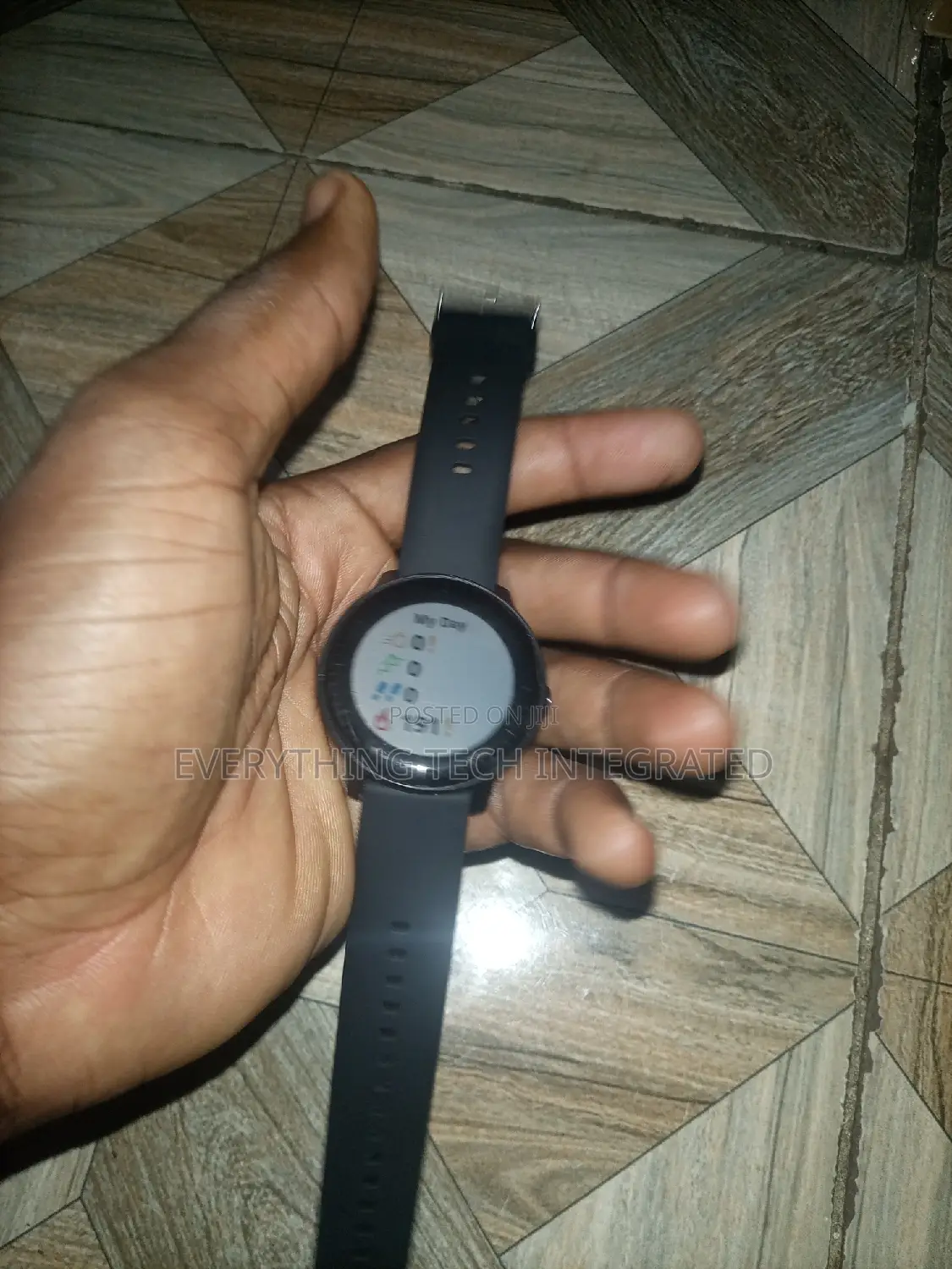Garmin Vivoactive 3 Music Fitness Smartwatch - Black
