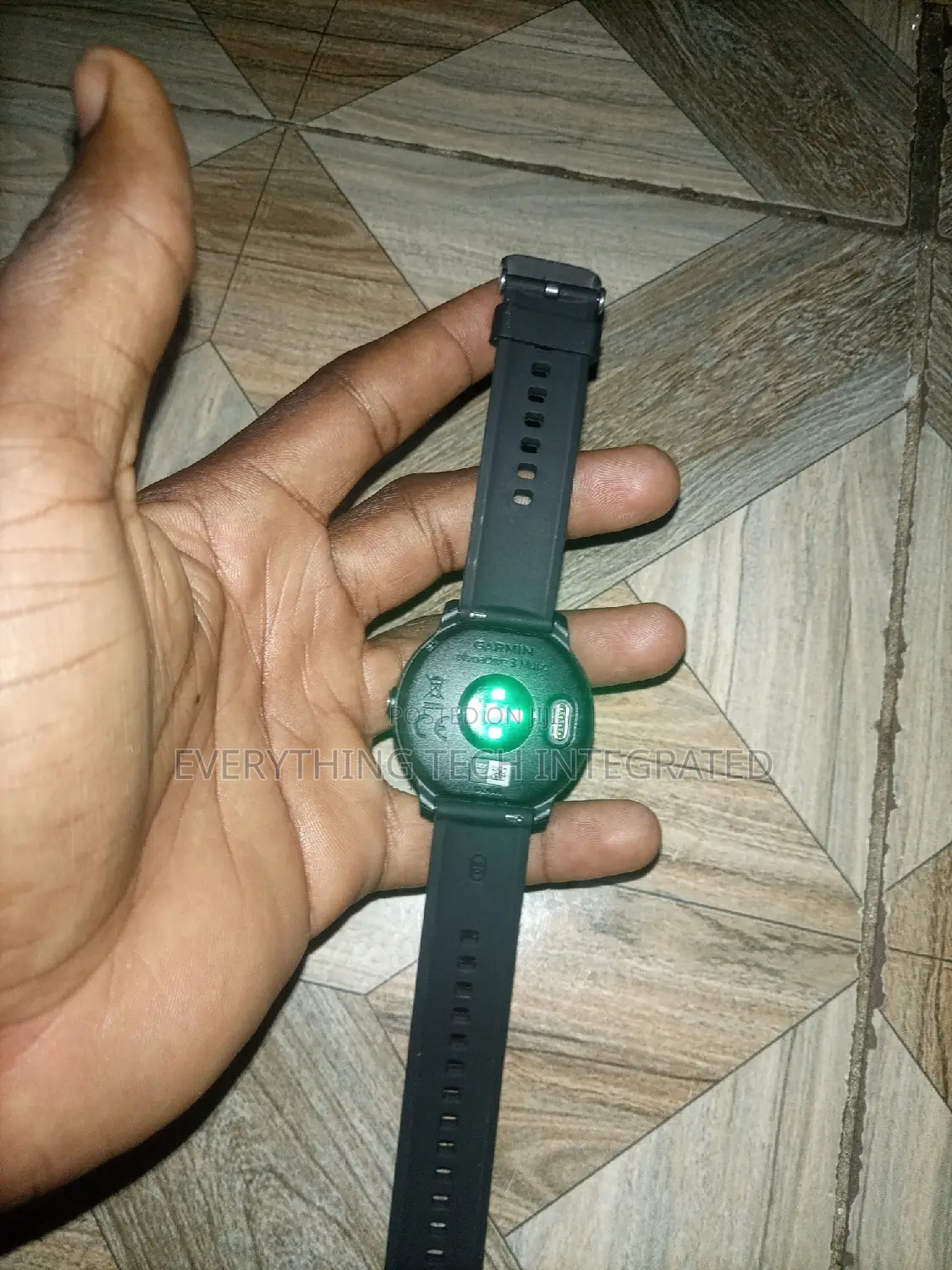 Garmin Vivoactive 3 Music Fitness Smartwatch - Black