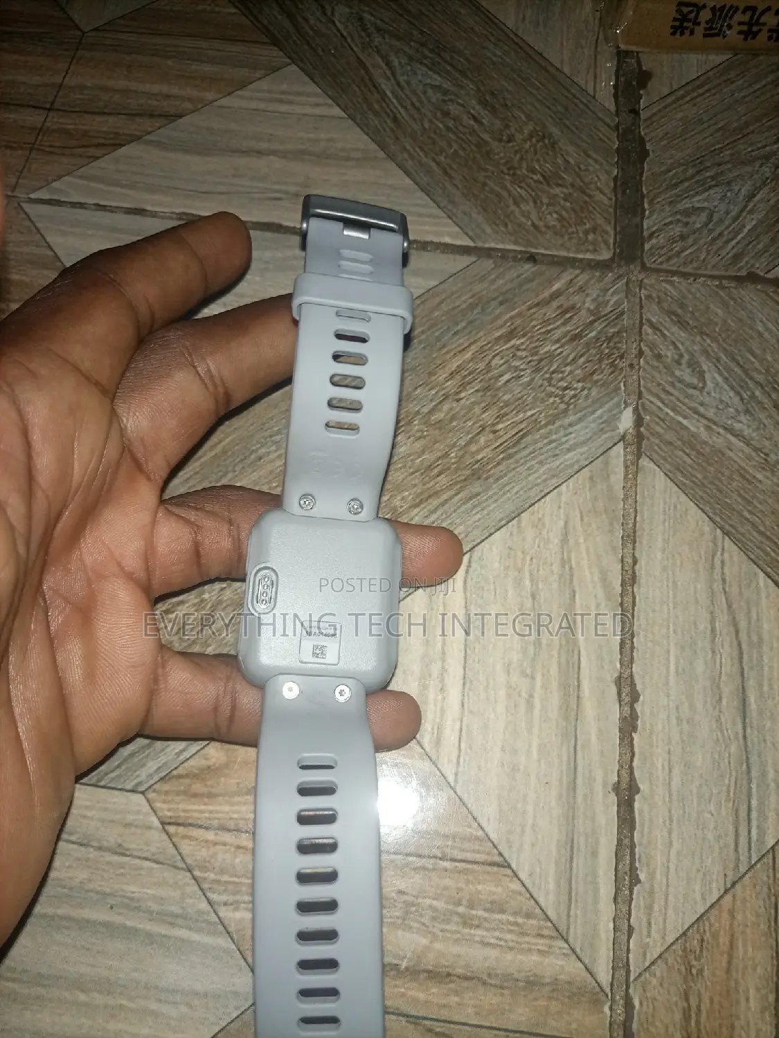 Garmin Approach S10 Golf GPS Smartwatch-Lightweight