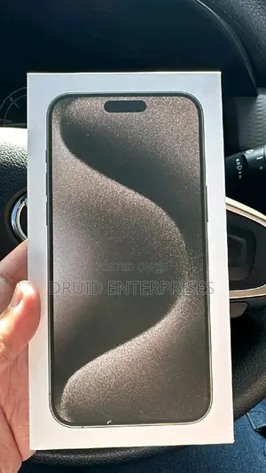 New Apple iPhone 15 Pro Max 256 GB Black