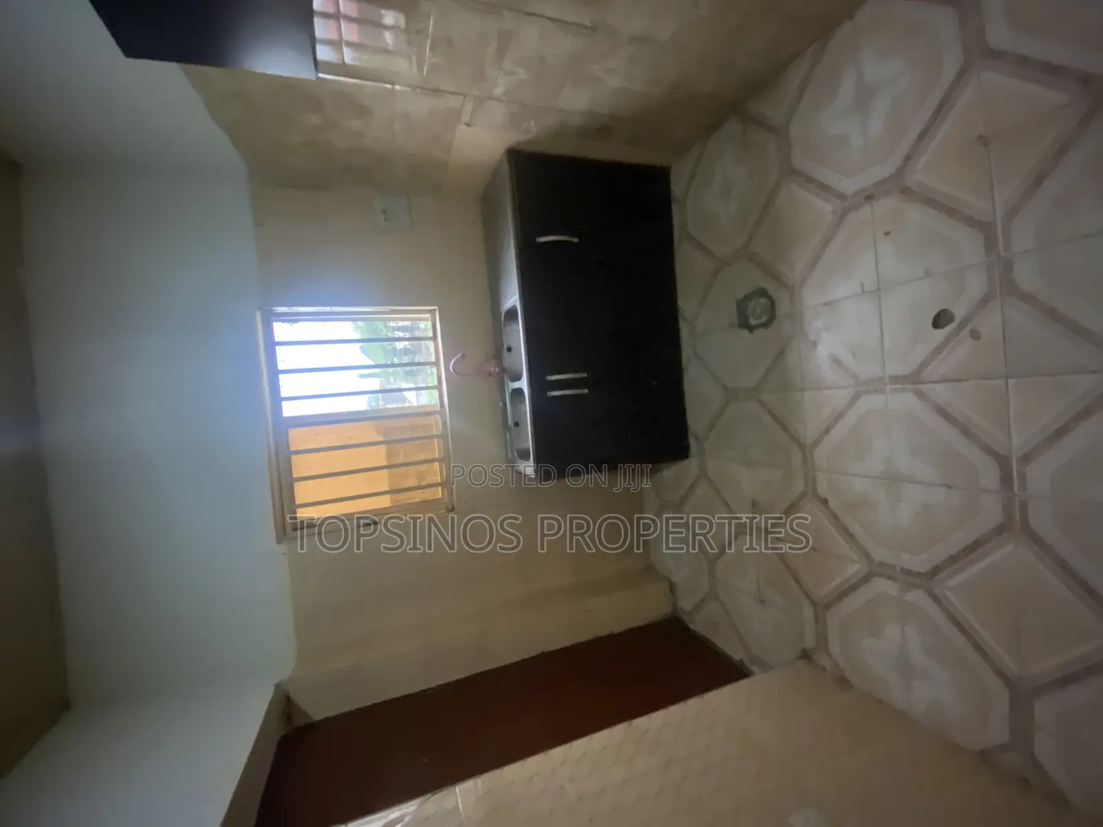 2bdrm Block of Flats in Dawaki for rent