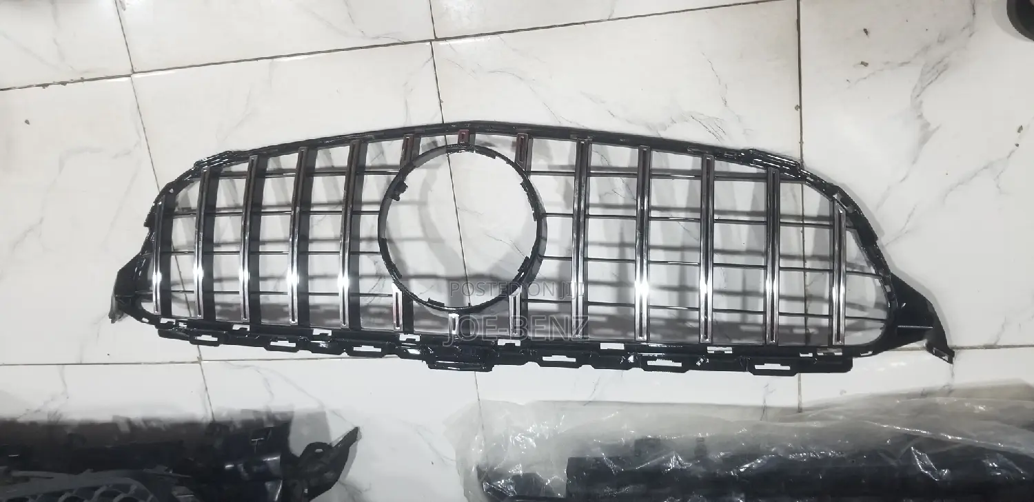 C300 2017 Front Bumper Grill