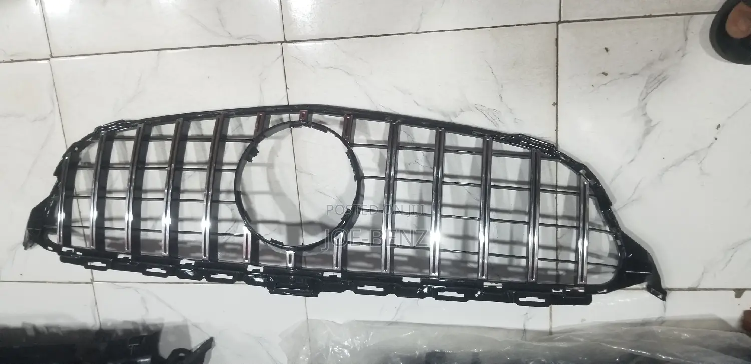 C300 2017 Front Bumper Grill
