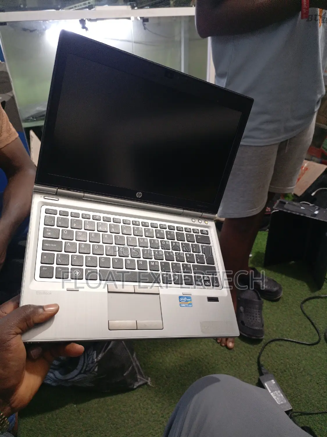 Laptop HP EliteBook 2560P 8GB Intel Core I7 SSHD (Hybrid) 500GB