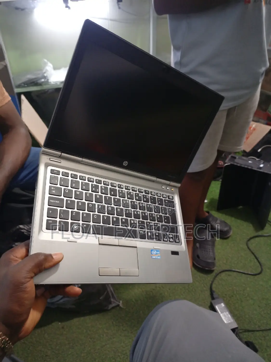 Laptop HP EliteBook 2560P 8GB Intel Core I7 SSHD (Hybrid) 500GB