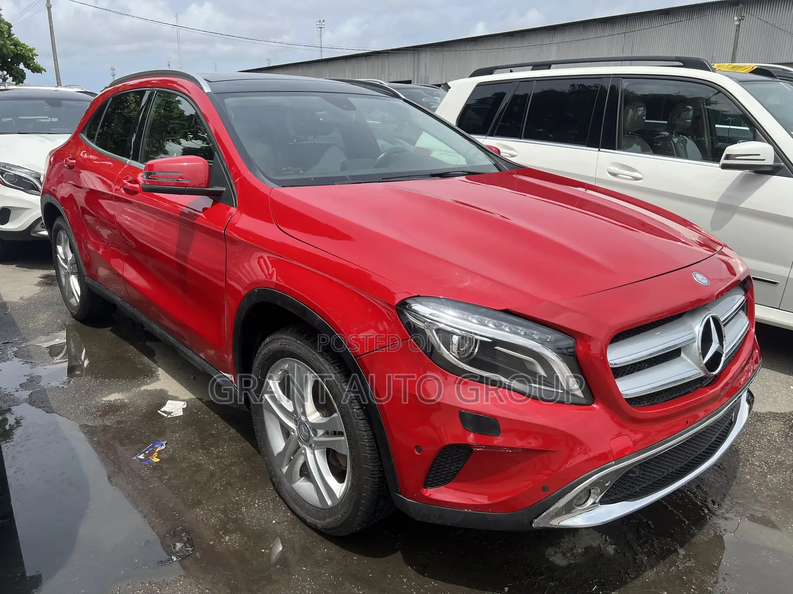 Mercedes-Benz GLA 250 2015 Red