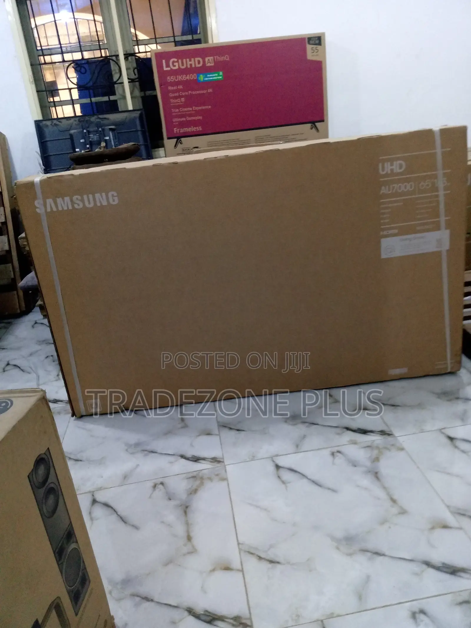 Durable Samsung Smart TV 65inch