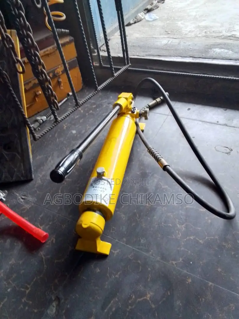 Hydraulic Solid Hand Jack 100T and 50 T Available