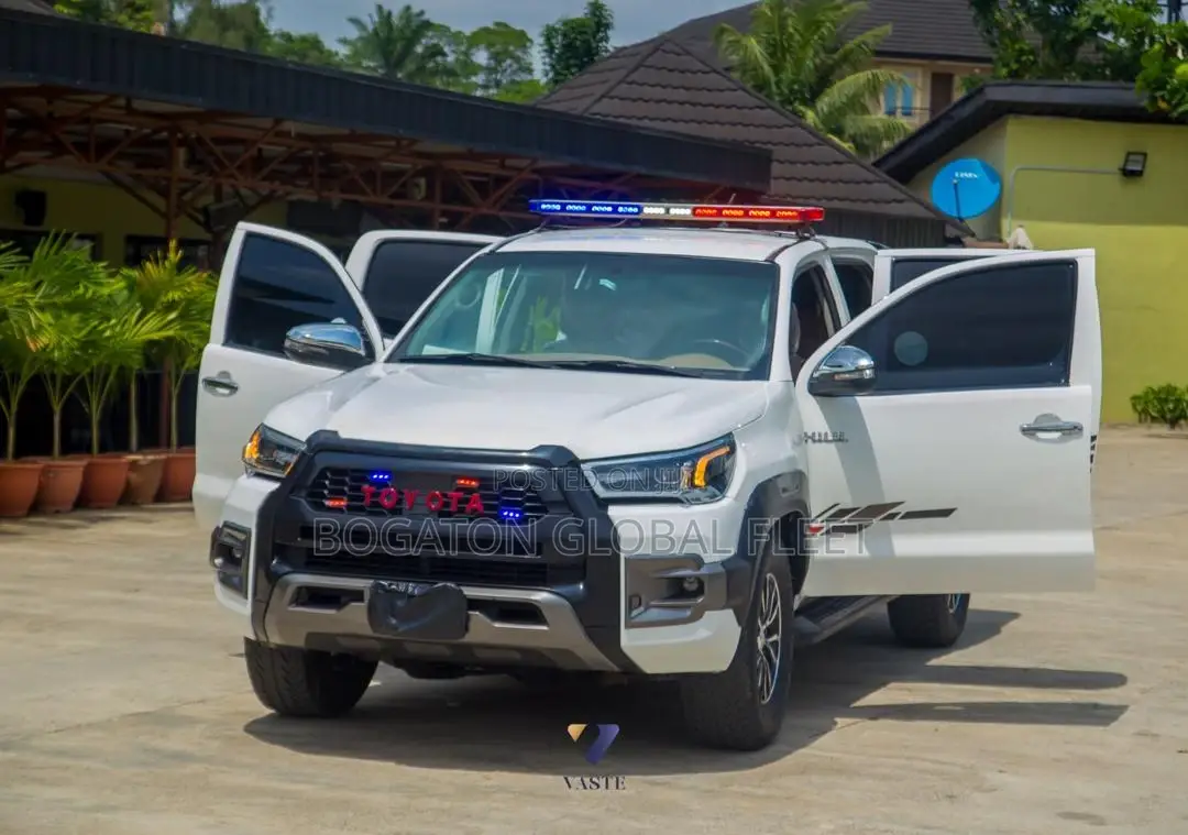 Upgraded 2021 Hilux Hire (Petrol)