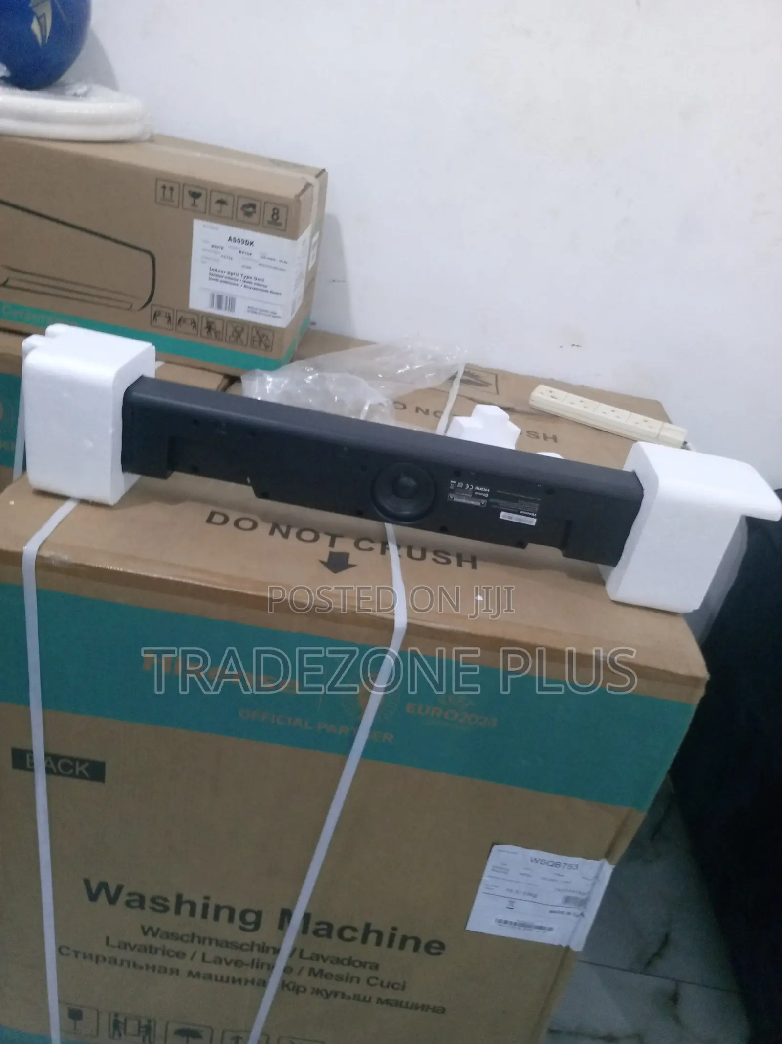 Hs214 Soundbar With Inbuilt Subwoofer