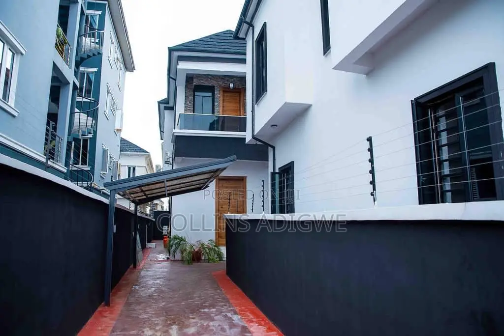 Furnished 4bdrm Duplex in Oral Estate, Chevron for sale