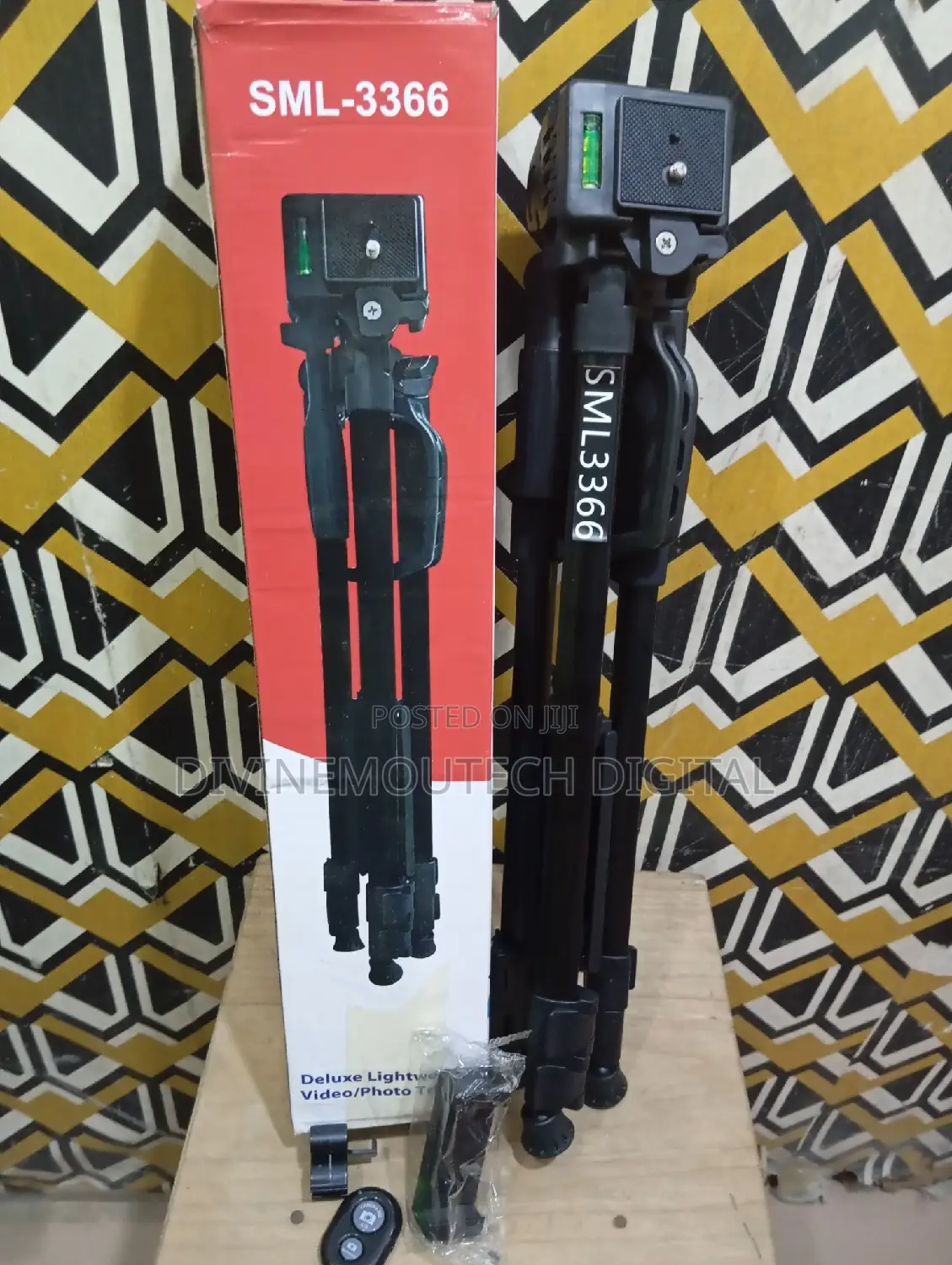 SML Phone Tripod With Phone Holder