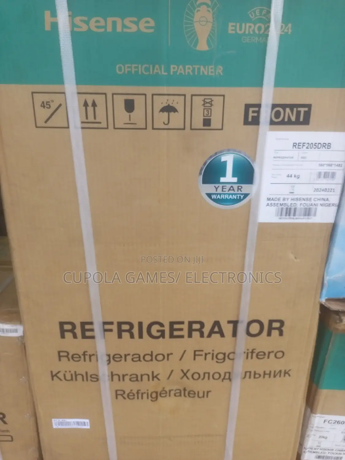 Hisense 205 Litters Fridge With Water Dispenser