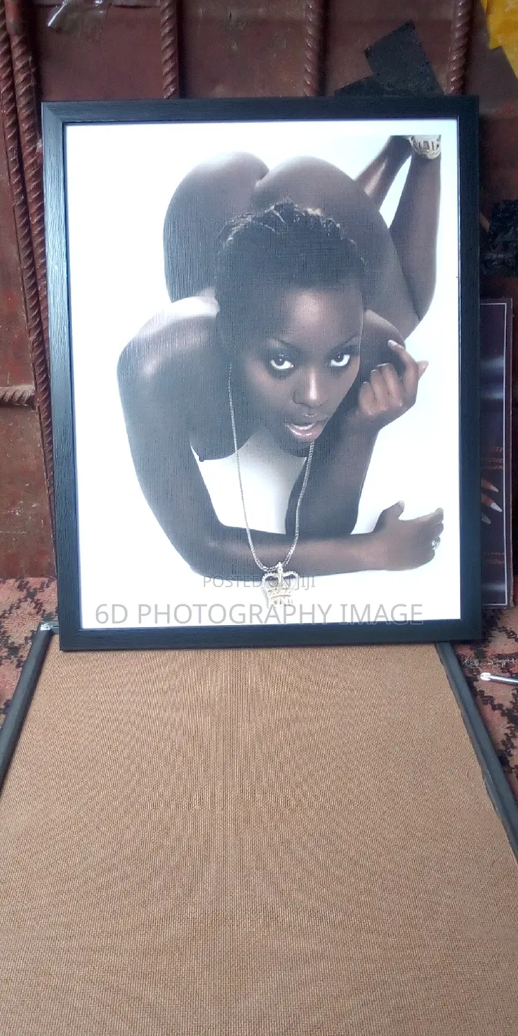 14 by 18 Inches Picture Frame