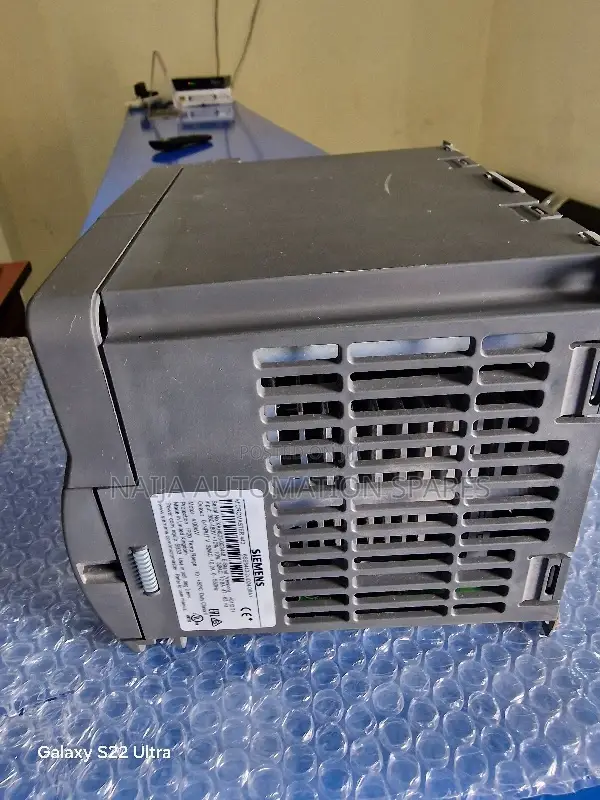 Siemens Micromaster 440 6se6440-2ud24-0ba1