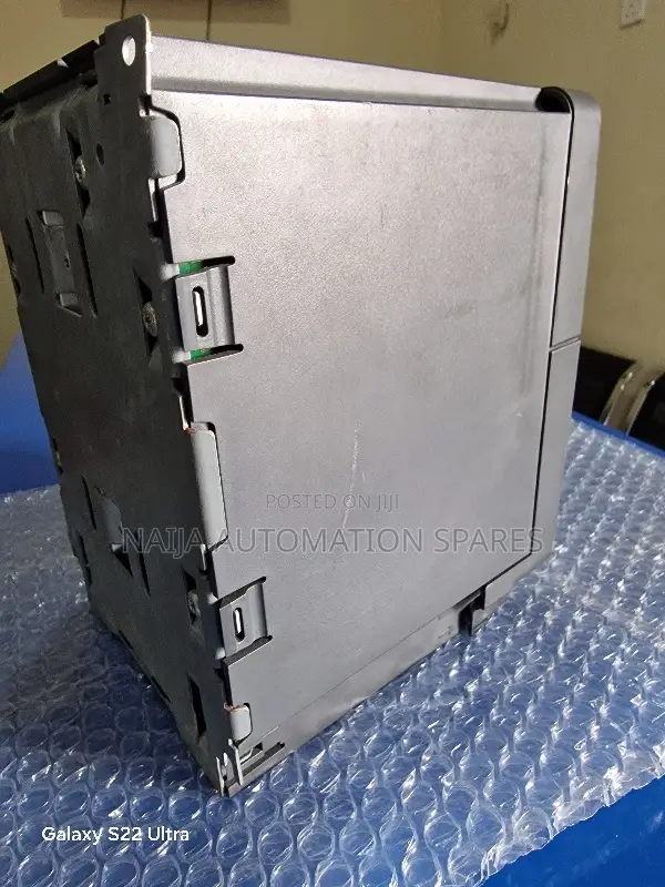 Siemens Micromaster 440 6se6440-2ud24-0ba1