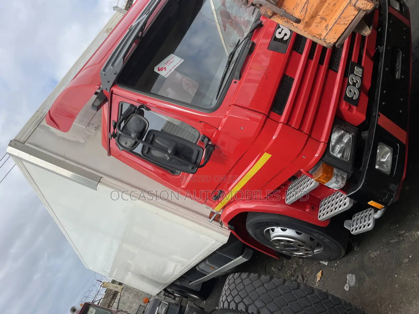 Scannia Container Body Truck