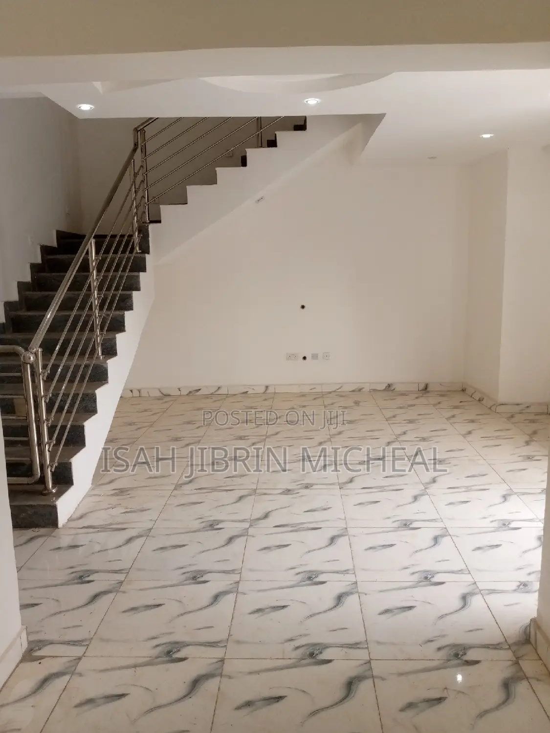 4bdrm Duplex in F01 Kubwa for rent
