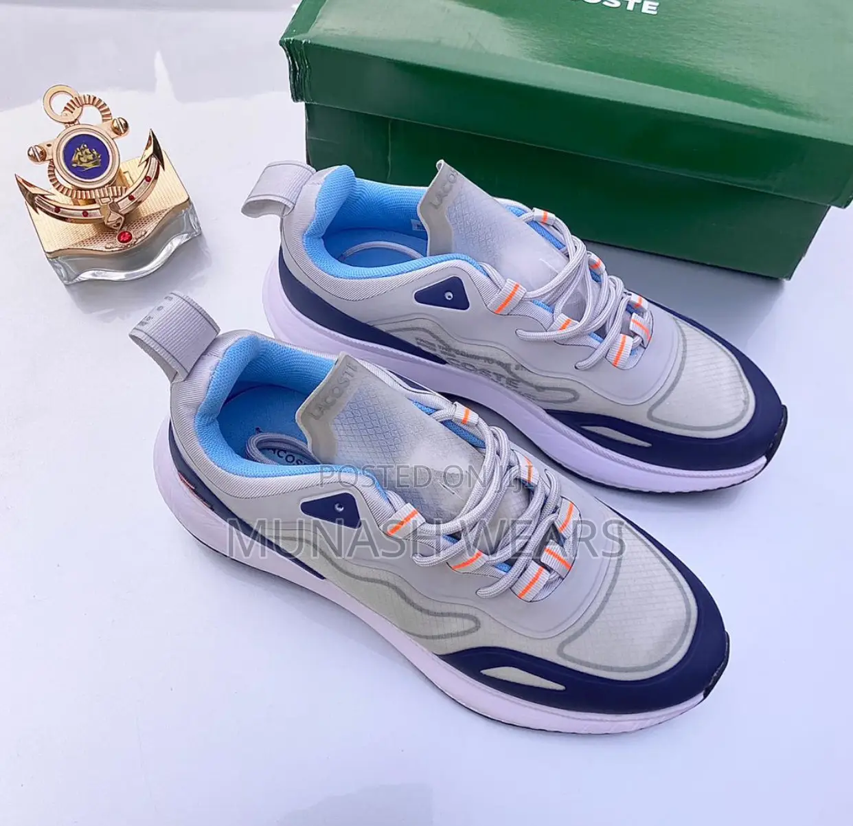 Reebok Sneakers