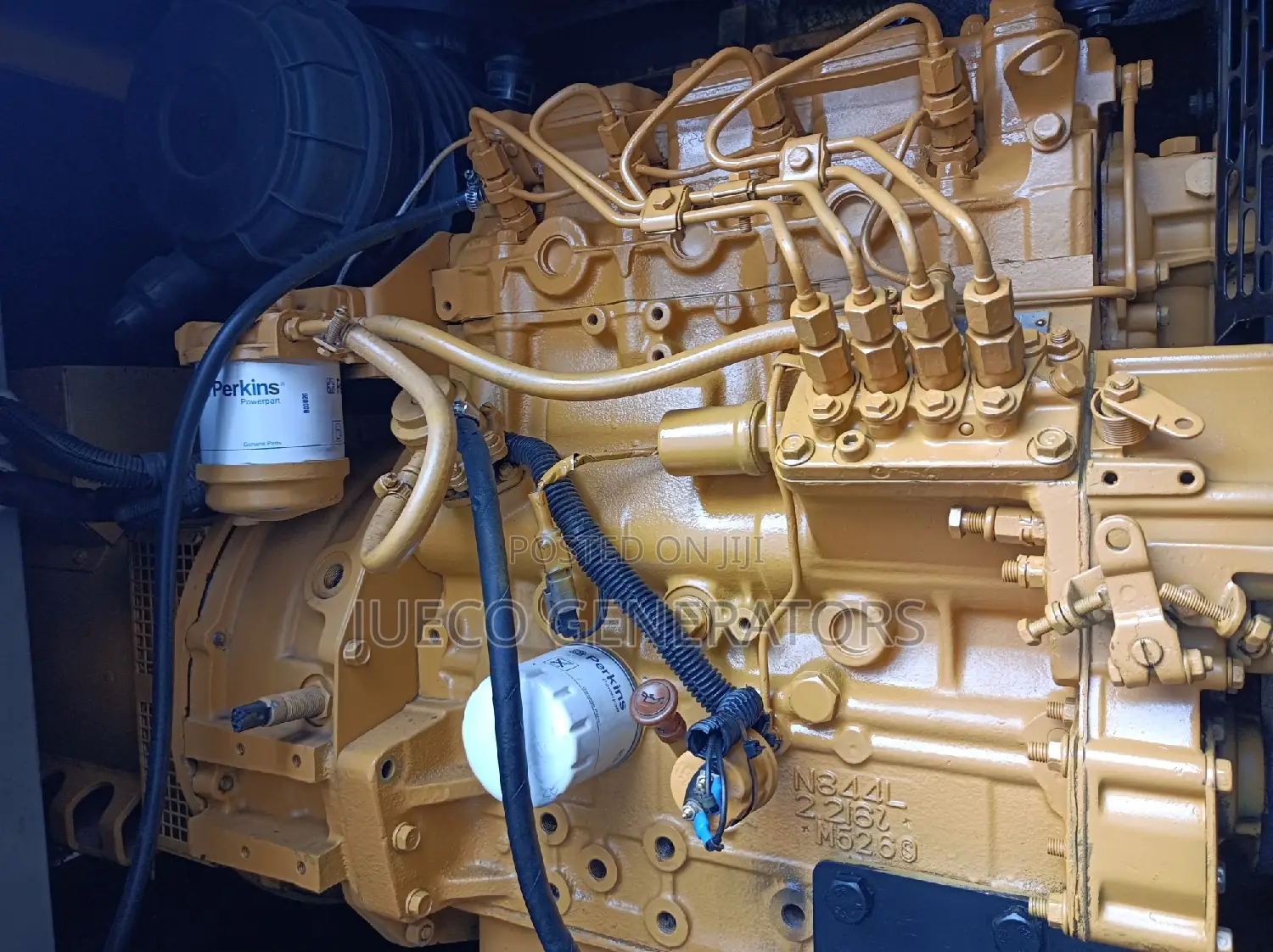 Perkins 20kva Caterpillar Soundproof Generator for Sale.
