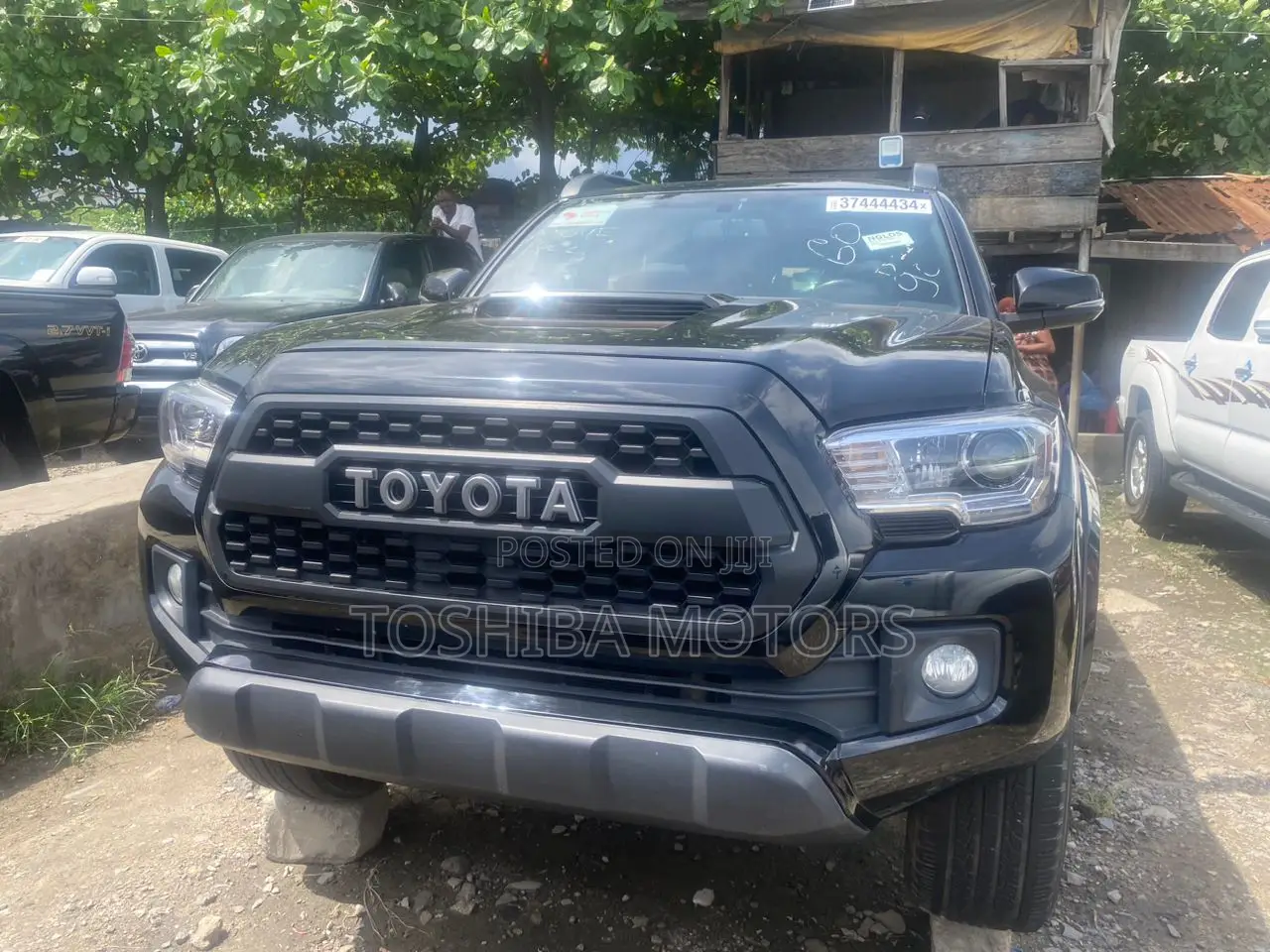 Toyota Tacoma 2015 Black