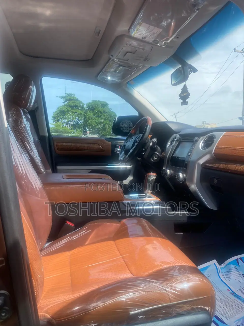 Toyota Tundra 2017 Orange