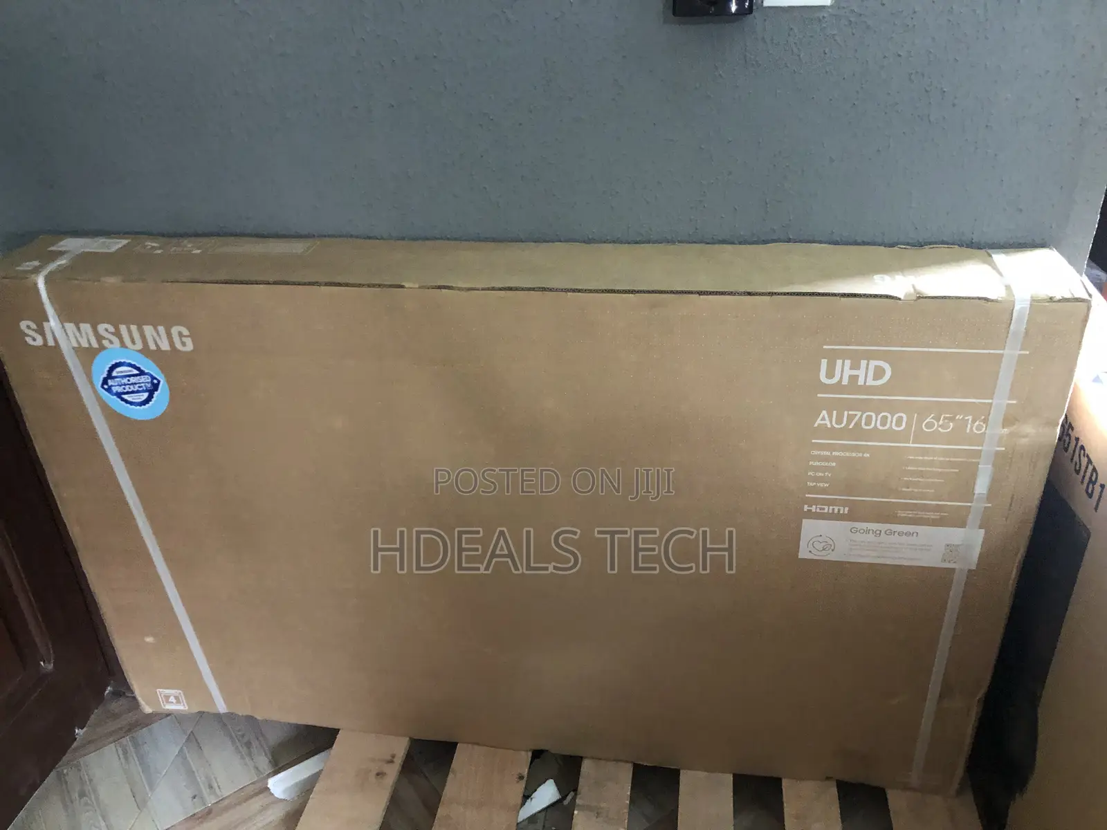 Samsung 65 Inch UHD Smart TV