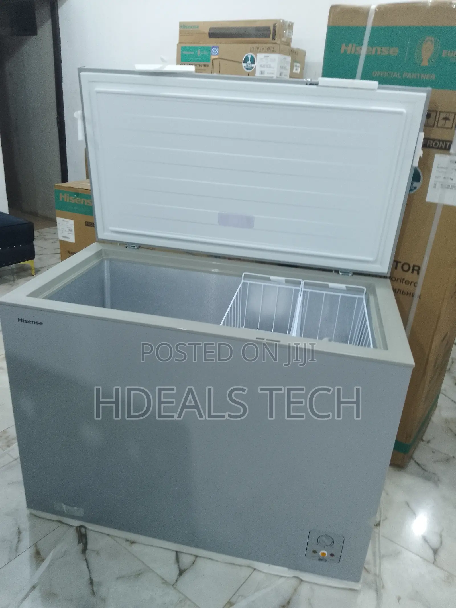 Hisense FC390SH | Chest Freezer 300L