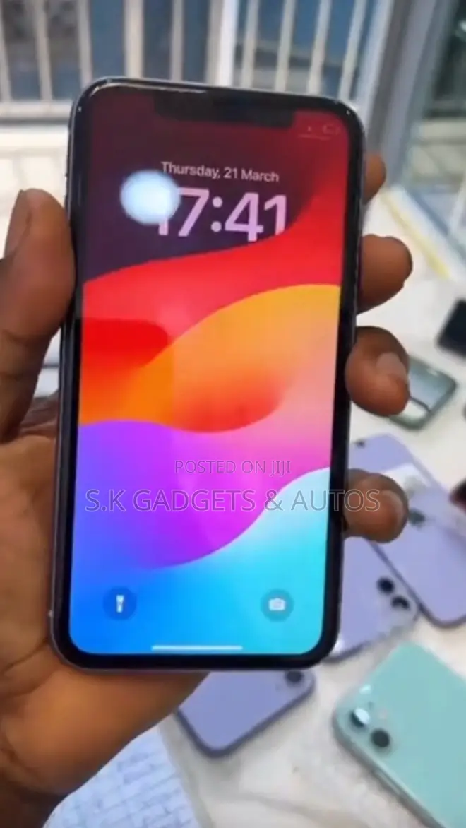 Apple iPhone 11 64 GB Purple