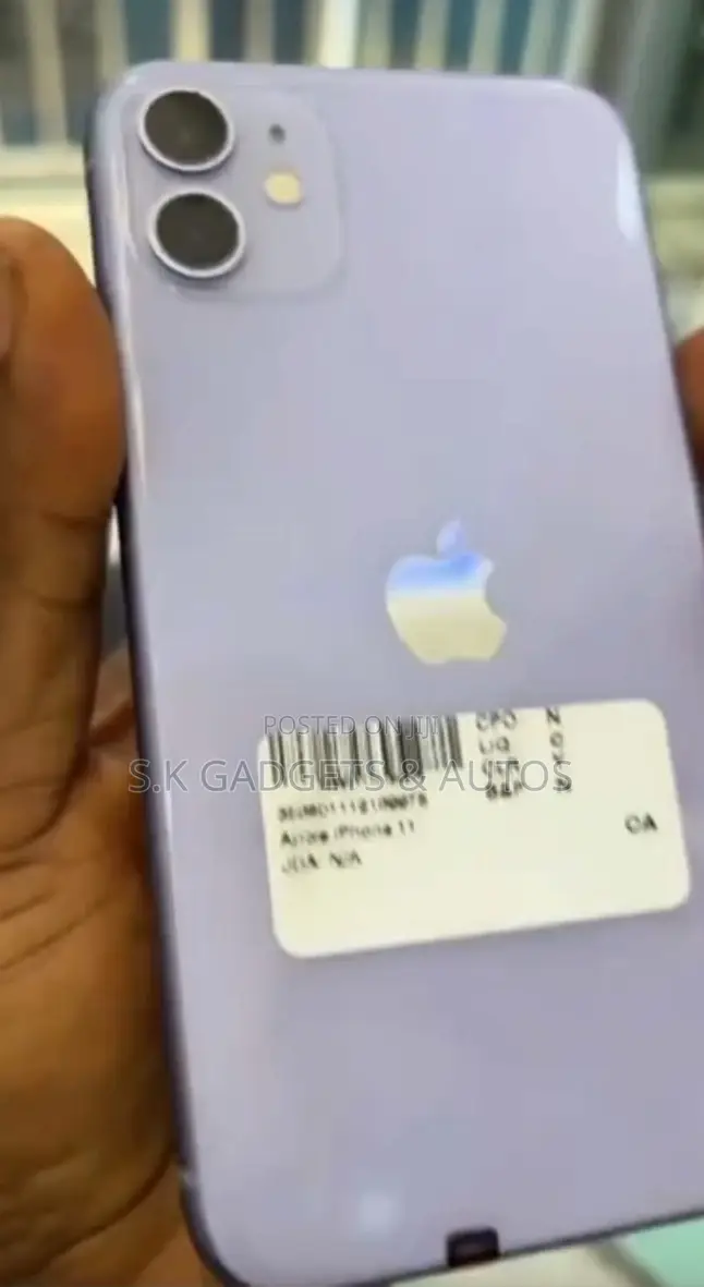 Apple iPhone 11 64 GB Purple