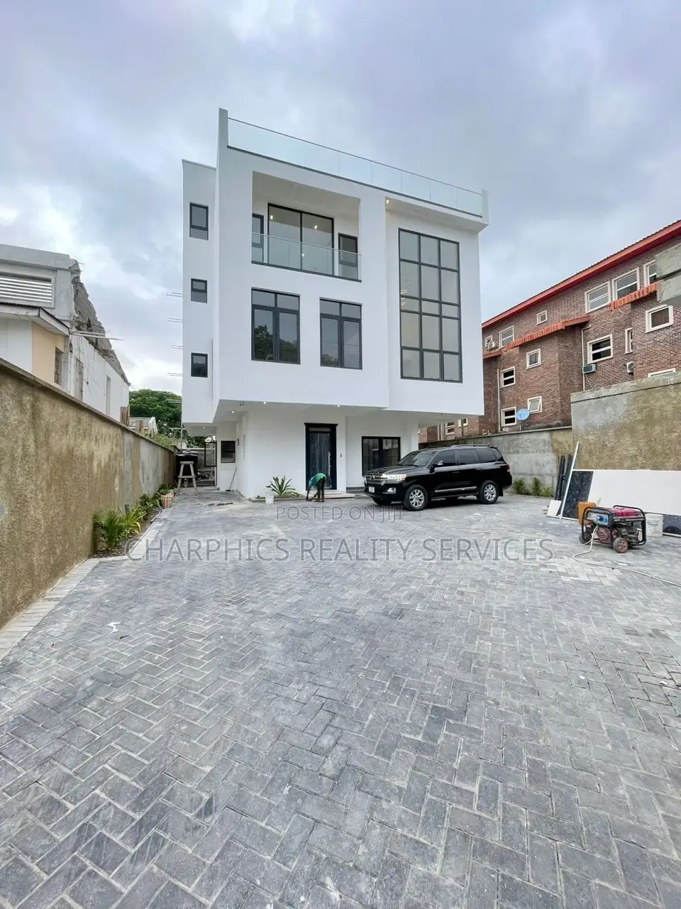 5bdrm Duplex in $2M, Ikoyi for sale