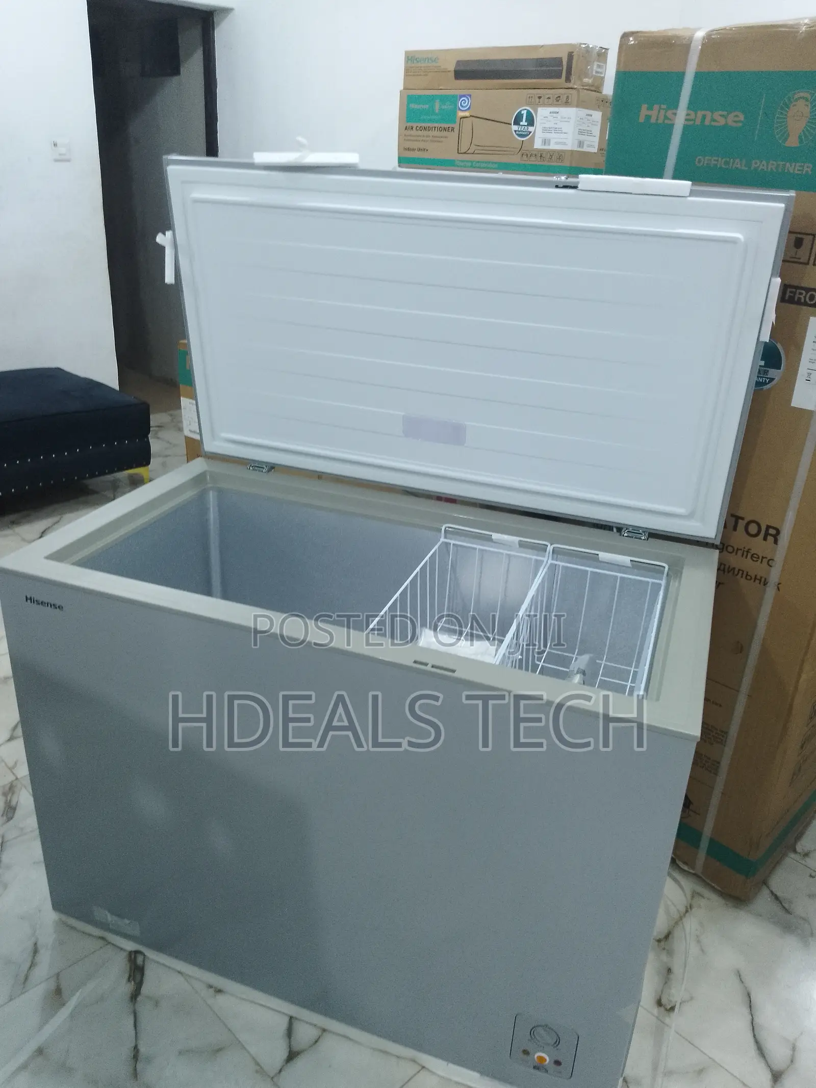 Brand New FC390SH Hisense 300L Chest Freezer.