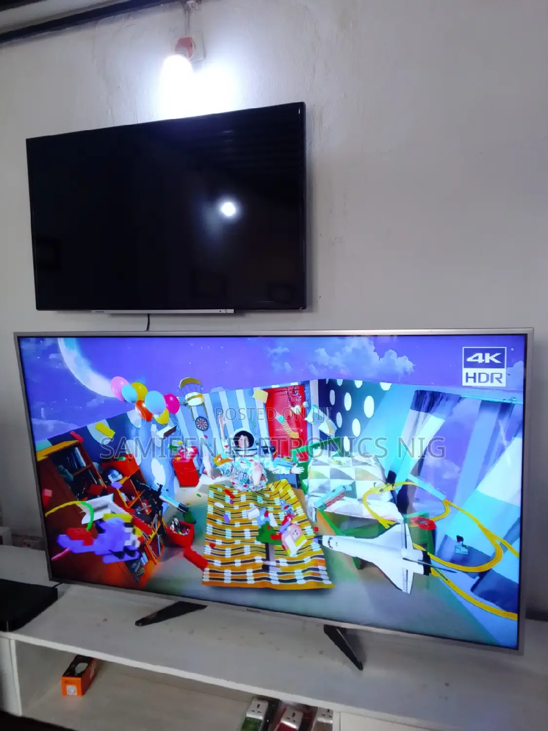 Newly Arrived 62imch Panasonic Smart Vieira TV(UK Importe