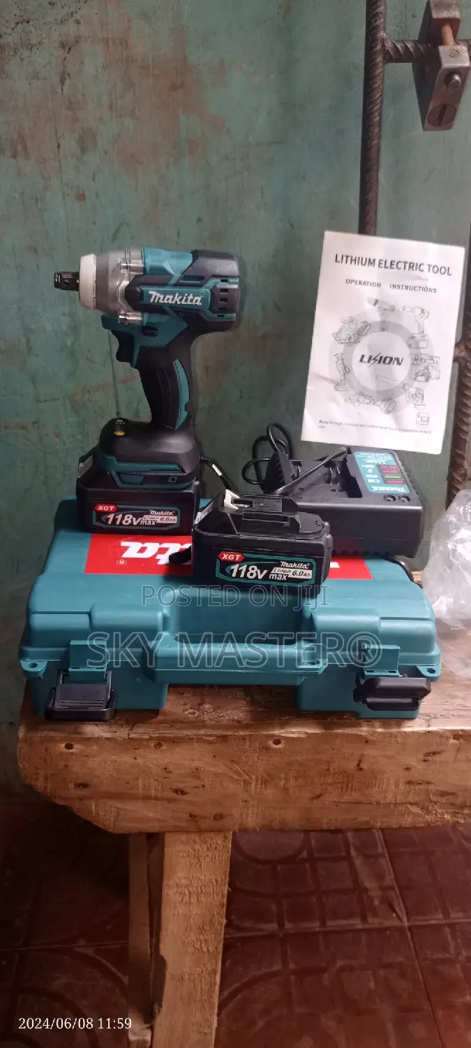 Makita Cordless Impact Wrench