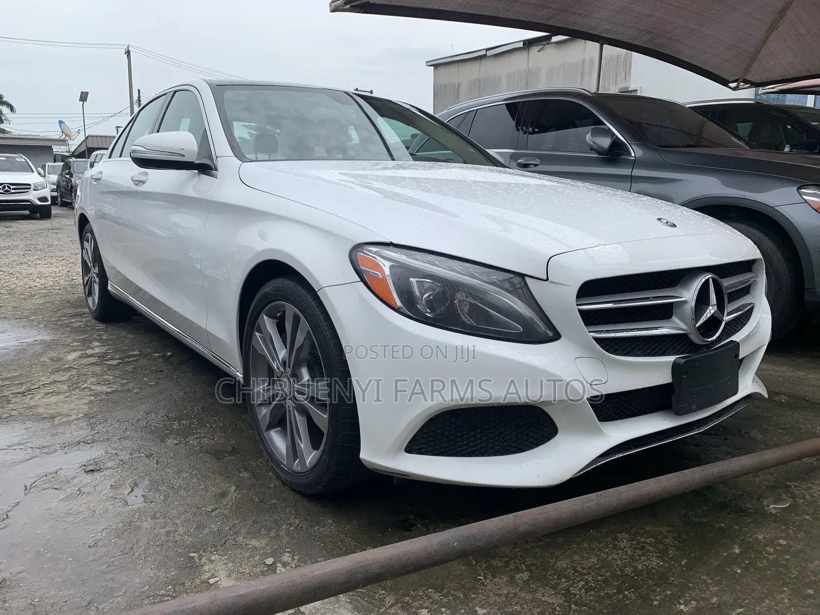 Mercedes-Benz C300 Luxury 4dr AWD 4Matic Sedan (2.0L 4cyl 7A) 2015
